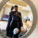 Dominique Barrett Instagram - Red X comes to #SDCC ❌ walking around as Red X was so fun 🎬 I had a couple fades to run. I even met the writer of Teen titans Academy @ilovetimsheridan & we even got to talk about my red x film I’m creating 🥂🔥 10/10 experience !! Also if you took a picture of my Red X DM ME THE PHOTO.. or else 🥷🏾 Suit by: @jcurtis_atelier Helmet by: @godofprops Suit accessories by: @chadhatter San Diego Comic-Con