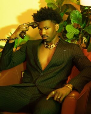 Dominique Barrett Instagram - Eyes of Heaven 👁️ (3/3) 

• Creative Director/ fashion stylist @theroyaljcloset
• photography by @Jmlakl

#KingVader #jojosbizarreadventure
