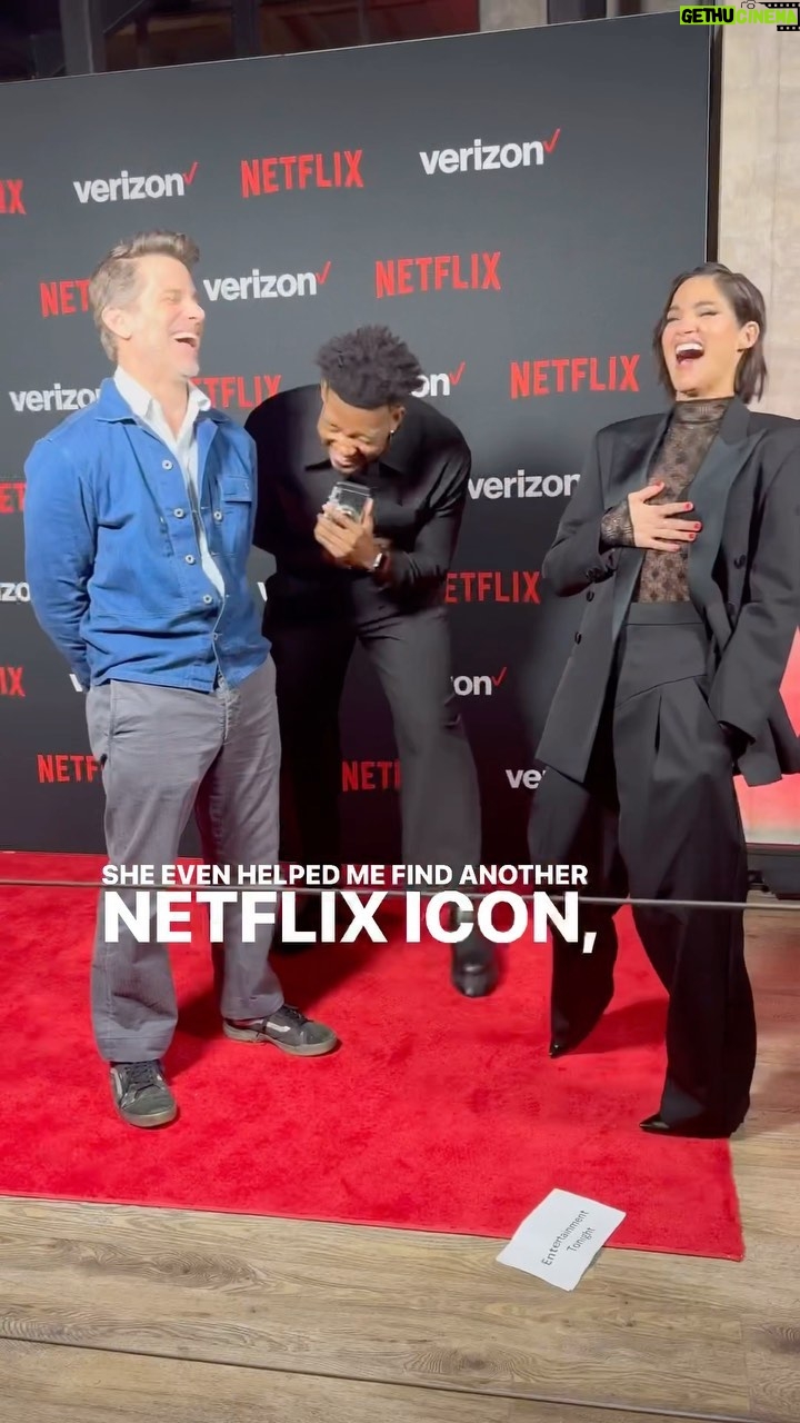 Dominique Barrett Instagram - My top secret mission at the Netflix Geeked kick off event !Thanks to @netflix @strongblacklead @netflixgeeked for trusting me with this responsibility! #verizonlive #netflixgeekedkickoff mission complete?