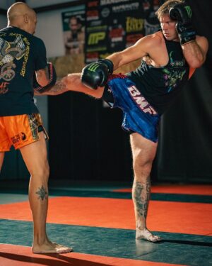 Donald Cerrone Instagram - 🤔