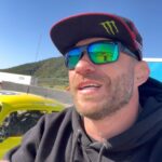 Donald Cerrone Instagram - Big fights tonight get them bets in! @betonline_ag if you in the California area come out and have a beer Glen Helen Raceway