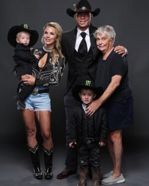 Donald Cerrone Instagram - Happy birthday Grandma!! 86 and every Day I still try and make you Proud!! You have become America’s Grandma