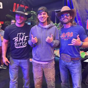 Donald Cerrone Instagram - Onward! @theovon @cowboycerrone @powerslap