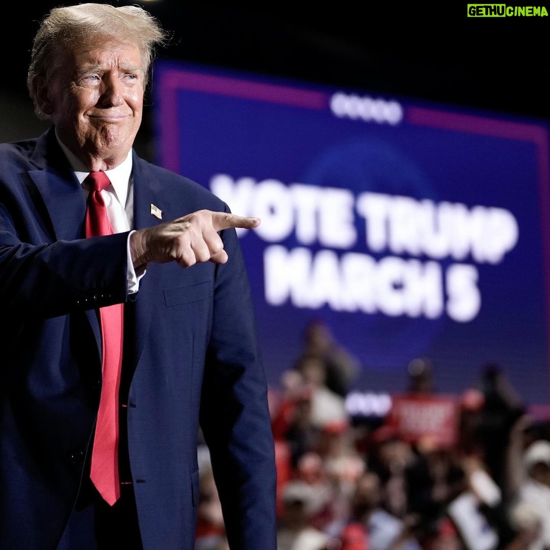 Donald Trump Instagram - THANK YOU—RICHMOND, VIRGINIA! MAKE AMERICA GREAT AGAIN!!! #TRUMP2024 Richmond, Virginia