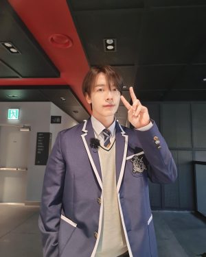 Donghae Instagram - 👨‍🎓