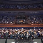 Donghae Instagram - 슈퍼주니어 18주년. 사랑하는 멤버들과 중학교 때부터 지금까지 함께라는 게 너무너무 감사하네요. 그리고 20살 때 ELF를 만나 18년 동안 저희 곁을 지켜줘서 든든하고 감사해요. 영원한 친구 ELF 만나 모든 계절을 함께 보낼 수 있는 것도 감사해요. 앞으로 우리 함께 더 걸어가요 :) ELF를 위해 많은 선물을 준비할게요💙