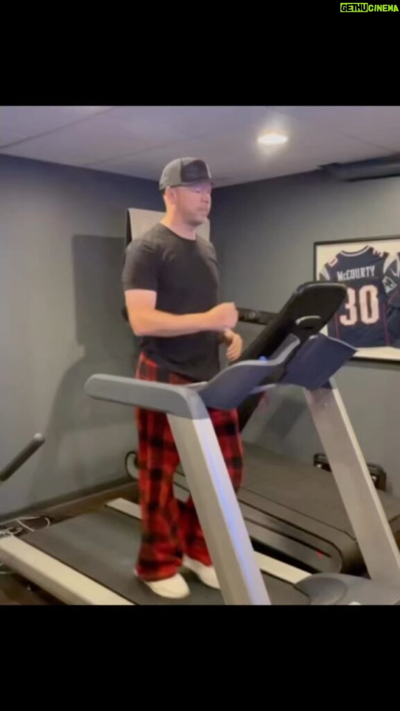 Donnie Wahlberg Instagram - Disclaimer: the first time that I actually saw my wife @jennymccarthy’s @skims ad? I tripped over my bottom jaw (which was on the floor), then fell down a giant flight of stairs. All while never breaking eye contact with my screen, never dropping my phone or never losing my focus. However, that feat was too difficult to recreate, so you get this video of me watching her and @carmenelectra’s #SKIMS ad instead! Go Jenny! From ‘93 to ‘23! I’d say you “still got it” but you never lost it, baby! ❤️😍🥰😣😘🤯❤️ #JennyMcCarthy #SKIMS
