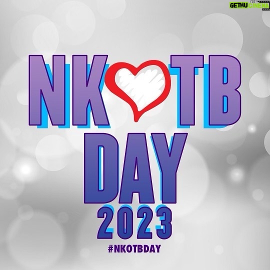 Donnie Wahlberg Instagram - On this day — in 1989 — #NKOTBDay was proclaimed in the state of Massachusetts! It was only supposed to count for that one year!! 😂 But, as usual, Blockheads turned it into something even greater, and everlasting! 💯🎯🏆👑 So today we celebrate again! Happy #NKOTBDay to the greatest fans in the history of music! Thank you BLOCKHEADS! We love you — and we will be loving you forever! 🤖❤️♾💫✨🤟🏼 Thanks also to Gov Michael Dukakis — for the honor — and to the legend Maurice Starr aka @mauricestarrthegeneral! #NKOTBDay @nkotb @joeymcintyre @dannywoodofficial @jonathanrknight
