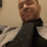 Donnie Wahlberg Instagram – #MondayMotivation So #thankful for another day! Sending love & light to all those who need it! You got this! Let’s go! 🙏🏼❤️🤖❤️♾💫✨🤟🏼 #SpreadLoveAndLoveWillSpread