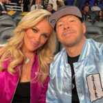 Donnie Wahlberg Instagram - All Star Game Date Night with my Queen. @jennymccarthy @nba @nbaontnt #nba #allstar ❤️ Gainbridge Fieldhouse