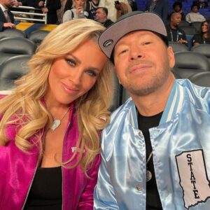 Donnie Wahlberg Instagram - All Star Game Date Night with my Queen. @jennymccarthy @nba @nbaontnt #nba #allstar ❤️