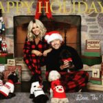 Donnie Wahlberg Instagram - #HappyHolidays! From The Wahlbergs - and our furry little family! Have a most awesome #ChristmasEve day - and the greatest holiday season of your lives! Be safe! Be kind! Spread Love! #HappyHolidays 🤖❤️♾💫✨🎄🎁🎉 #spreadloveandlovewillspread 📷: @lynettemcphoto Saint Charles, Illinois