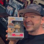 Donnie Wahlberg Instagram - Ummmmm nailed it! Me and my bandmates were made into dolls in 1990 — but the @nkotb @originalfunko kind of takes it to the next level! 🤯🎯❤️🤖❤️♾💫 #funko #funkopop #collectors #nkotb Saint Charles, Illinois
