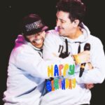 Donnie Wahlberg Instagram - #HappyBirthday to my dear friend, bandmate and brother, @jonathanrknight! So thankful for the many memories we’ve shared and looking forward to making many more for years to come! Love you so much! Have the most amazing day and year! #HappyBirthdayJon #JonGirl #NKOTBDay #Donathan 🎂🎉🎈🤖❤️♾💫 Brooklyn, New York