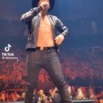Donnie Wahlberg Instagram - To those who need a little boost today! Sending love and light! Let’s go!!! 🤖❤️♾💫☀️ #reels #love #sunshine 🎥: name is on screen