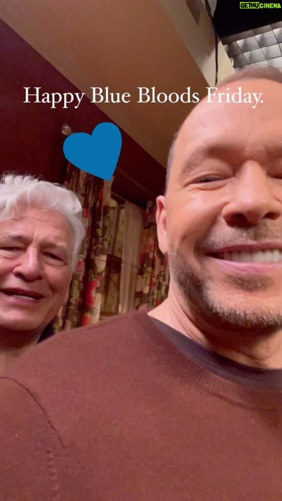 Donnie Wahlberg Instagram - Week 7 Season 14 - Who knew Danny Reagan is a Leo too?!?! #glam time! See you in two weeks for the season 14 Premiere! 💙❤️ #BlueBloods #Friday #fridaynight #FridayFeeling #glam Brooklyn, New York