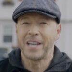 Donnie Wahlberg Instagram – Seems fitting, in this coldest of winters, that I share how excited I am to join @clean_fuels_alliance_america in doing my part to promote a cleaner future for our children, for their children and for our planet, with Bioheat® fuel. 

Hard to believe that we can heat our homes with renewable sources like vegetable oil, used cooking oil and animal fats, in the same way as regular home heating oil.

If you live in the Northeast, then maybe 2024 is the right time for you to make the choice — to make a change. 

Link in bio for more information.

#mybioheat #bioheat #cleanfuels #sustainability #environment #USSoy #BetterCleanerNow
