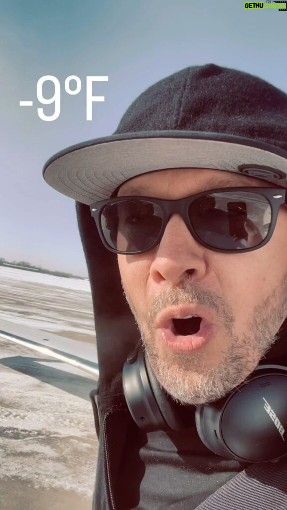 Donnie Wahlberg Instagram - Wheels down in a very frozen St Charles, IL! Though, I think @jennymccarthy might make us turn around! 🙏🏼❤️💫🥶❄️😂 #cold #winter #safeandsoundandontheground Saint Charles, Illinois
