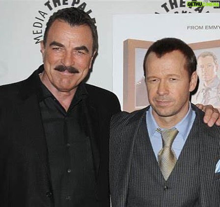 Donnie Wahlberg Instagram - Happy Birthday to my dear friend and TV dad — the one and only — Tom Selleck! Love you, Dad! 🎂🎉🎈💙❤️ Brooklyn, New York