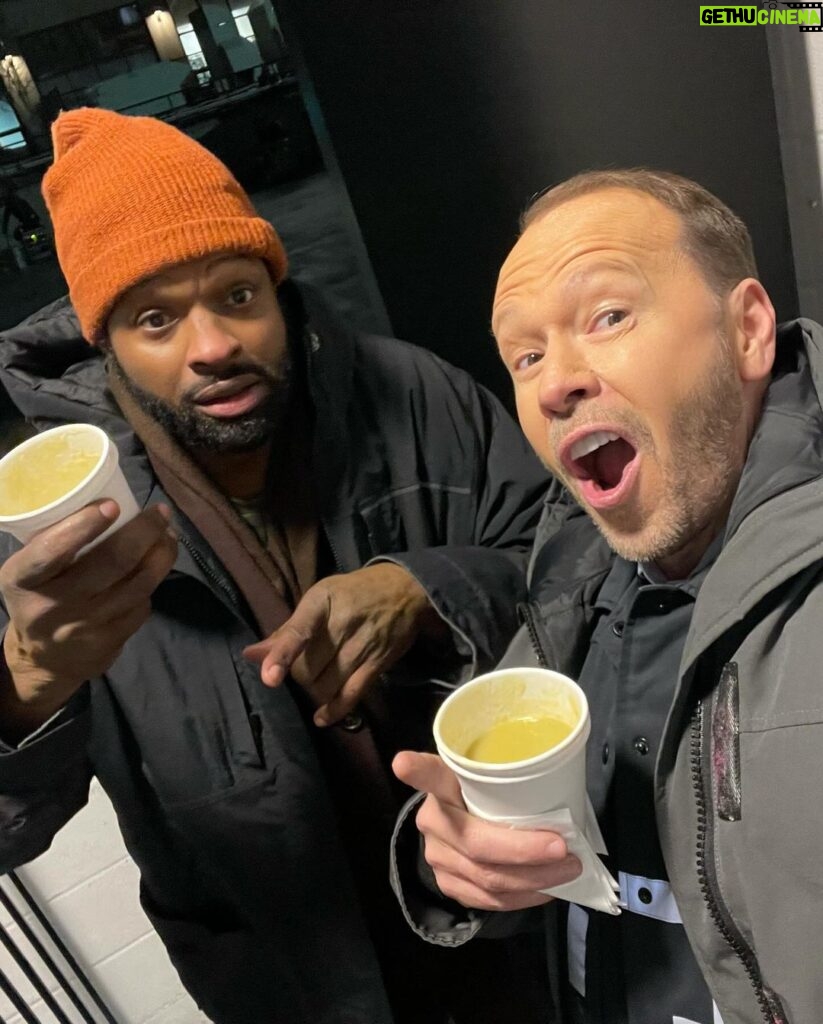 Donnie Wahlberg Instagram - Week 4 - Season 14! Another great episode with @thegreatboy aka Derek Gaines! So happy to work with you again, my friend! PS - the split pea soup was next level, as was the acting! 😉😂@bluebloods_cbs @cbstv @cbstvstudios 💙❤️ #Danny&Bugs Brooklyn, New York