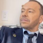 Donnie Wahlberg Instagram - Happy Monday! Reagan & Baez are back on the set! Let’s go! #MondayMotivation #BlueBloods #Happy #Monday Brooklyn, New York