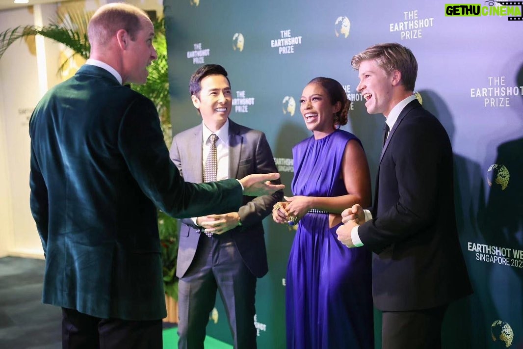 Donnie Yen Instagram - And of course feeling honored and fantastic when meeting The Royal Highness, Prince William and he says he loves @donnieyenofficial action films especially @johnwickmovie ❤️ I think he asked Donnie to teach him some moves 😆 Singapore