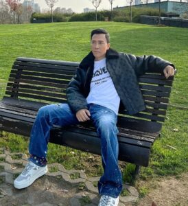 Donnie Yen Instagram - Always be humorous and positive cause life is too short to be negative.😎