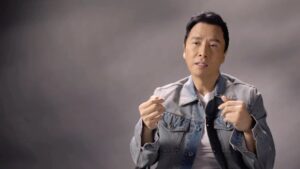 Donnie Yen Instagram - Some of these wildly experiences in my career gave me an ultimatum schooling of the art of action filmmaking! No jokes and all true! PART  ONE , Stay tuned for part two shortly!✌️😎
https://www.gq.com/story/gq-hype-donnie-yen
@gqhype @sweetcil @jasmineyen @jamesyenofficial 
Writer: @olifranklinwallis
Photographer: @puzzleung
Hair: @kenjinghair
Makeup: @littlewhite_makeup
Stylist: @jackysouffletam