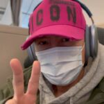 Donnie Yen Instagram - Finally going on a short trip with Mrs Yen!🥰🎉🎊🍾 @sweetcil #appleairpodsmax