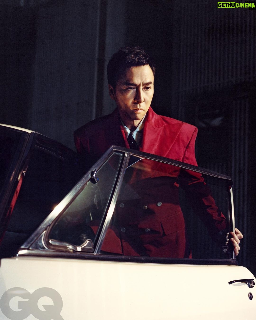 Donnie Yen Instagram - Thank you @gq for this fabulous issue! 😎 https://www.gq.com/story/gq-hype-donnie-yen @gqhype Writer: @olifranklinwallis Photographer: @puzzleung Hair: @kenjinghair Makeup: @littlewhite_makeup Stylist: @jackysouffletam