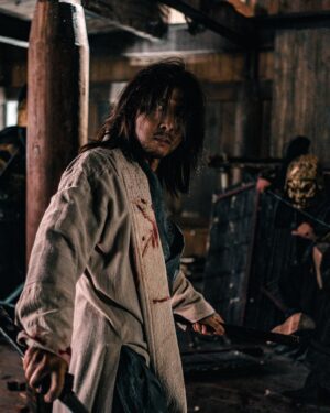 Donnie Yen Instagram - I promise you the action scenes in  @sakra_themovie will be sooo bad ass!! 💪💪💪 Release date in less then just two weeks, can’t wait to share!!! 
@sweetcil @kenjitanigaki #bulletfilmsproductions @superbulletpictures #天龍八部喬峯傳sakra