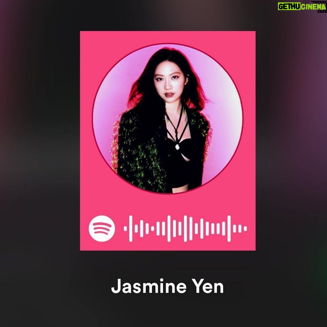 Donnie Yen Instagram - Well said mama❤️ Proud of you Nui @jasmineyen Repost: @sweetcil So proud of my hardworking, humble, sweet and musically talented Boboni. @jasmineyen Jasmine has always been shy and someone with few words, even among family. But since she was young she expressed herself through her song writing or artwork. And once on stage, she transforms to another person. She shines and it’s inevitable that this is her path. Congratulations Nui with your first album release! Continue your passion and hardwork! I’m so addicted to your voice and songs!!! Follow her on @spotify to listen to her album. https://open.spotify.com/artist/4PQ0uJWdQam5rtXciDKVnS?si=NOrkqSAfSICxwI3BWBVjsw Check out @youtube :her first single #idk video and new release #tbh dance video! https://youtube.com/@jasmineyen_?si=-LFENNyi0Ns5JY0a #proudmama #jasmineyen #tbh #idk