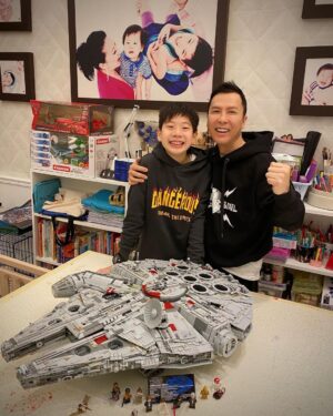 Donnie Yen Instagram - Happy 16th Birthday son!!❤️🎂🎁🎉🎊😘
Even when u r now towering over your baba at 6 foot plus, you are still that little boy to me with the softest, sweetest soul! You are most talented, gifted handsome boy with the kindest heart and we are all very proud of youl! I love you and wish you continue to grow, learn, be humble, be kind, be confident and be happy!! ❤️