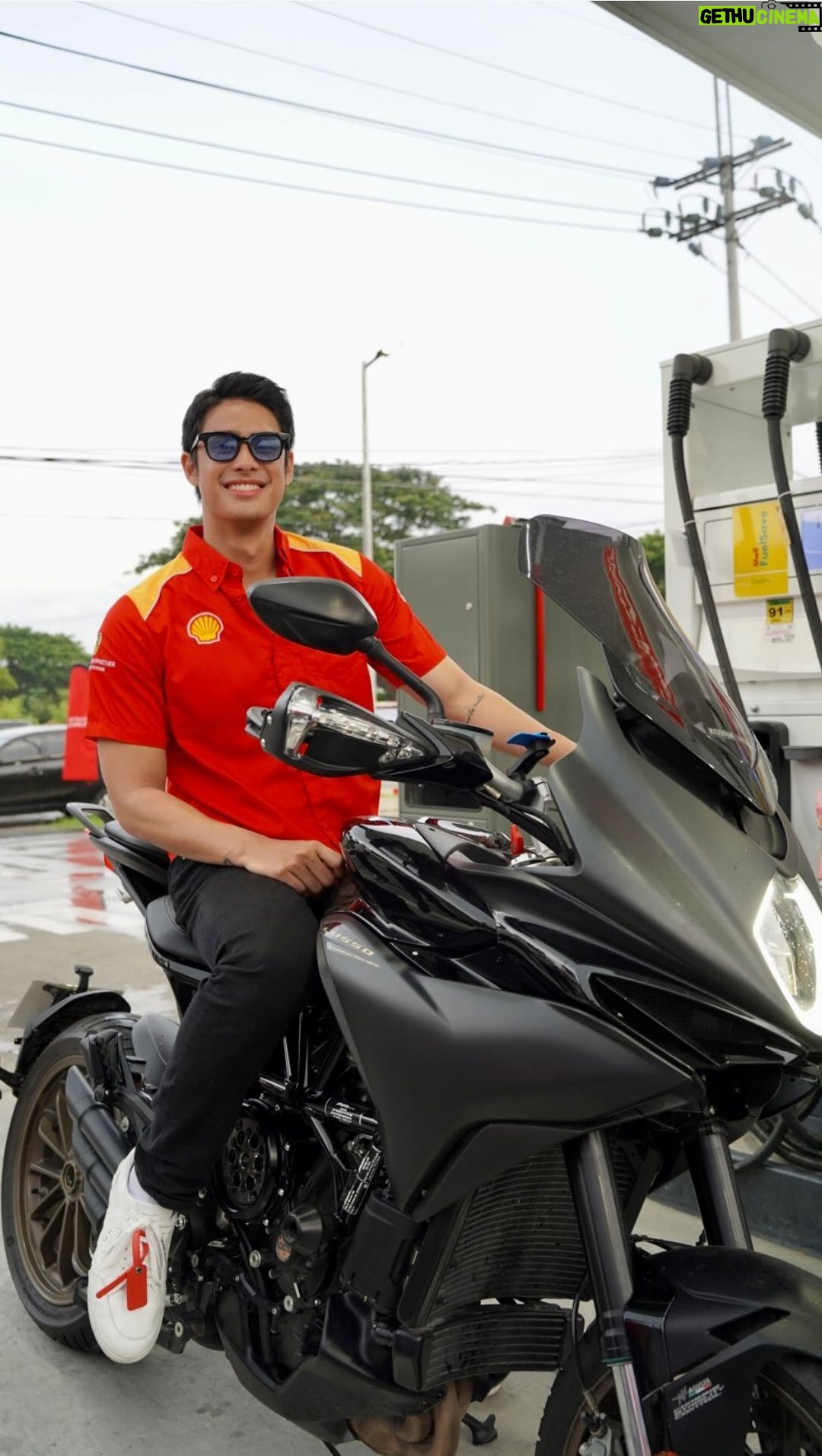 Donny Pangilinan Instagram - First station Shell South Forbes now open 👌🏼❤️