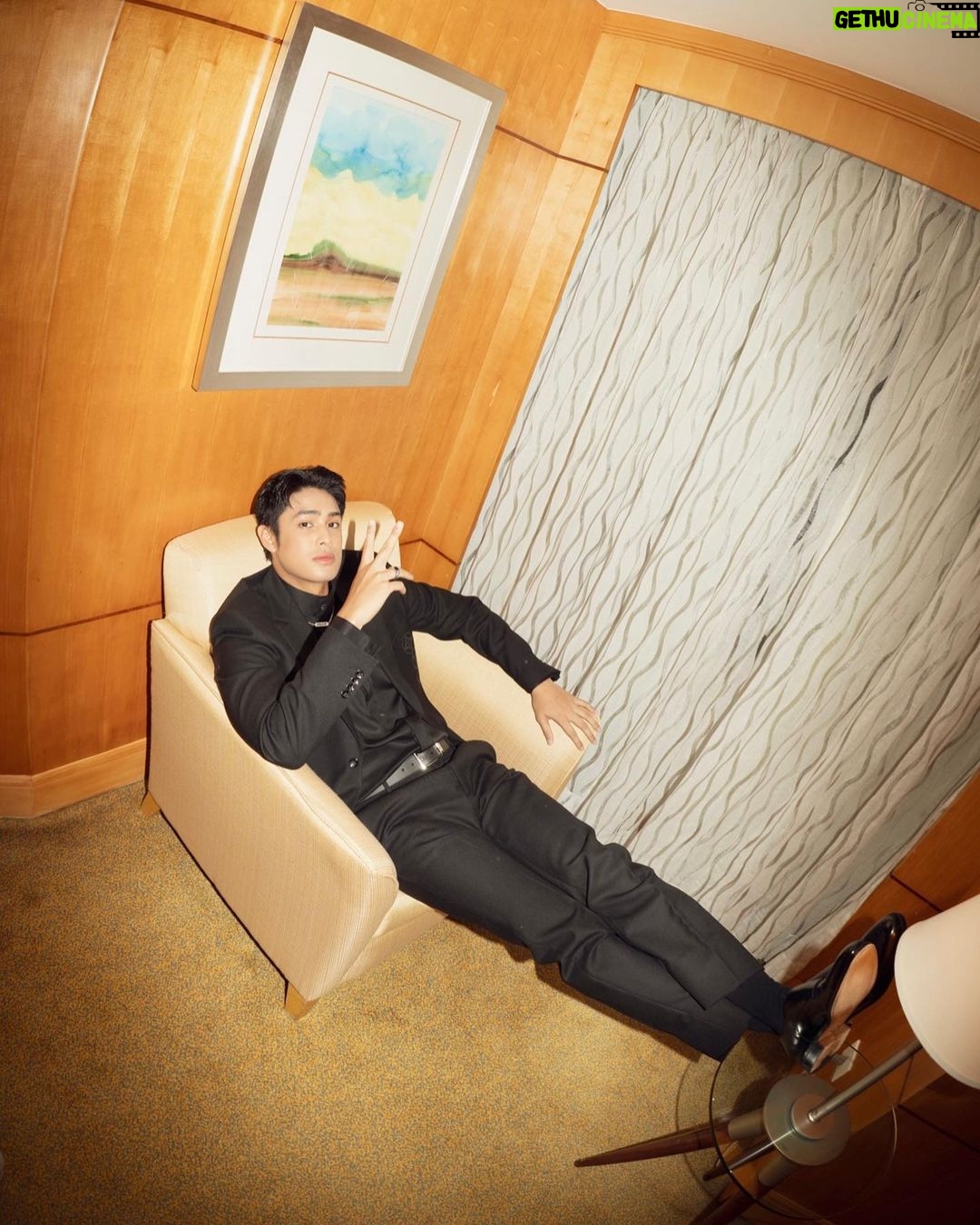 Donny Pangilinan Instagram - Last night in @louisvuitton 💫 📸 @janvmayo #ABSCBNBALL2023