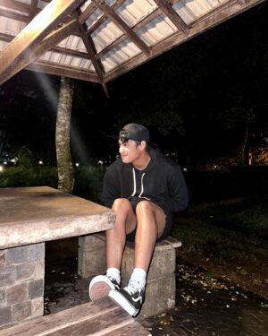 Donny Pangilinan Instagram - septemburrrrr 🥶
