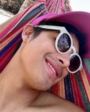 Donny Pangilinan Instagram - 🏝️
