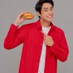 Donny Pangilinan Instagram - So excited to be part of the @jollibee fam, and to rep the Jollibee Chicken Sandwich Supreme!!! Definitely my go-to now when I drive thru or order 😂 Order now from a Jollibee store near you ❤️