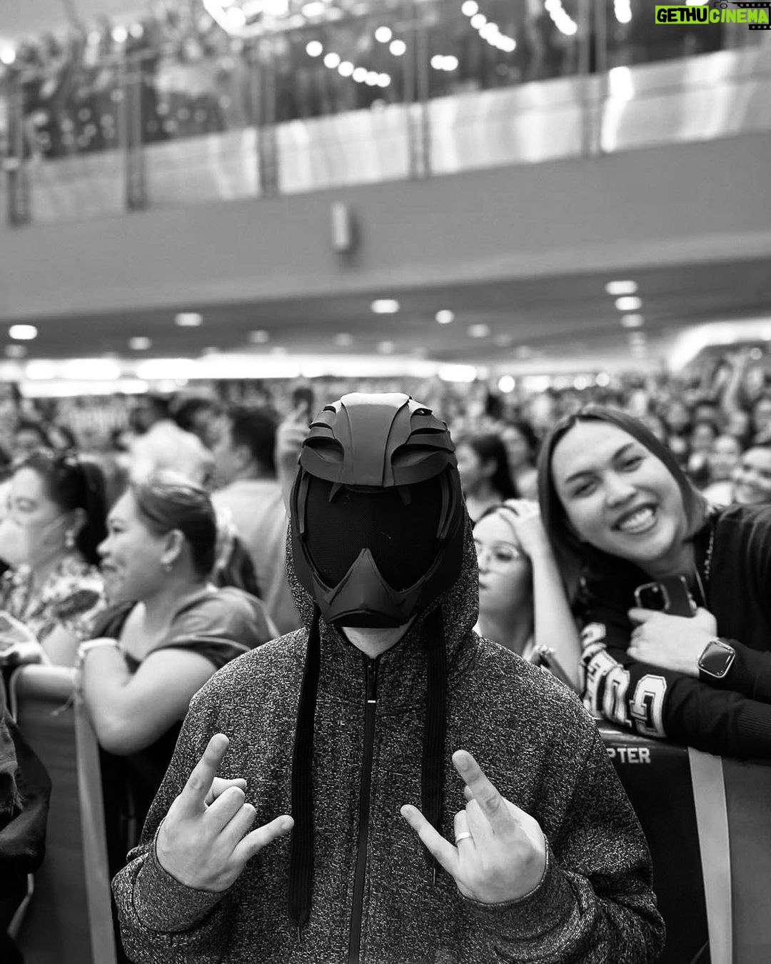 Donny Pangilinan Instagram - CEBUUUU SALAMAT 🔥🔥 Best way to kick of the #GGTheMovie Promo Tour 🎮👾 @starcinema @officialggthemovie