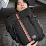 Dori Sakurada Instagram - Paul Smith 春の新⽣活に向けてぴったりのバッグ！ ポール・スミスのシグネチャーストライプ トートバッグ🌈 ナイロンジャカードで軽量さと耐久性があり、フロントのシグネチャーストライプのウェビングテープとファスナーポケットが素敵なアクセントになっています✨ レザーや⾦具はブラックで統⼀されているので、カジュアルな⽇も、スーツのセットアップなどにも合いそうです！ 開⼝部もファスナーが付いているので普段使いでも安⼼感があります✨ そしてそこにポール・スミスの幸運のシンボルでもある、ラビットモチーフをポイントにした3つ折り財布『マーケトリーストライプラビット』を組み合わせました！ ソフトでしなやかなイタリアンレザーが使⽤されていて、シンプルなベースにラビットがワンポイントで⼊っていて可愛いです🐇 どちらも新⽣活に⼼強いおすすめのアイテムになっています✨ 収納が多めのバッグが⼤好きなので僕もこれからの季節、撮影も始まるのでこのトートバッグをデイリー使いします！ @paulsmithjapan #PR #paulsmith #新生活 #paulsmithgifts