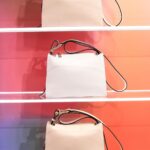 Dori Sakurada Instagram - FURLA フルラから新しいバッグ『NUVOLA』が登場します！ 雲のように軽やかで繊細なこのバッグは、フルラのクラシックアーチロゴを幾何学的にモダンな解釈をした「Arcosfera」装飾が特徴となっていて、滑らかな曲線が上品で美しい素敵なデザインで、個人的にもとても好みの新しいフルラのバッグでした☺️ 上質なカーフレザーを使用し、ショルダーバッグ、ホーボーバッグ、クロスボディバッグなど様々な選択肢があるので、幅広い人達に愛されるコレクションになると思いました✨ NUVOLAはダブルハンドルに、マグネット開閉、取り外し可能なストラップ付など、機能性も遊び心も両方併せ持つフルラらしいバッグになっています！ 僕はFURLA銀座旗艦店にNUVOLAを見に行ったのですが、日本のみの限定カラーもあって特別感が嬉しかったです✨ 皆さんも是非見に行ってみてくださいね☁️✨ @furla #furlanuvola #furlaginza #PR