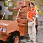 Dori Sakurada Instagram - LOUIS VUITTON MEN’S SS24 POPUP ルイ・ヴィトンのメンズ クリエイティブ・ディレクター ファレル・ウィリアムス氏が手掛ける2024春夏メンズ･コレクションのポップアップストアが渋谷にオープン✨ 2023年6月に発表された同コレクションのファッションショーの会場のような世界観になっています！ そしてポップアップストアでは今年初めてお会いする仲間達とも✨ 尊敬している三吉彩花先生と☺️🙏 ただただ大好きなYUTAくんと🐲🤍 お見かけしたことはあったのですが初めてご挨拶させていただいた 川村壱馬くんと😊✨ 素敵な空間には、素敵な洋服やアイテム、そして素敵な皆さんがいて、僕も今年一年を精一杯進んでいこうと思えました！ ポップアップは1月2日から21日までの期間限定の開催となっています！ 2024年のスタートに皆さんも是非🌟 @LOUISVUITTON #LouisVuitton #LVMenSS24 #LVFashion #InvitedbyLouisVuitton