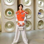 Dori Sakurada Instagram - LOUIS VUITTON MEN’S SS24 POPUP ルイ・ヴィトンのメンズ クリエイティブ・ディレクター ファレル・ウィリアムス氏が手掛ける2024春夏メンズ･コレクションのポップアップストアが渋谷にオープン✨ 2023年6月に発表された同コレクションのファッションショーの会場のような世界観になっています！ そしてポップアップストアでは今年初めてお会いする仲間達とも✨ 尊敬している三吉彩花先生と☺️🙏 ただただ大好きなYUTAくんと🐲🤍 お見かけしたことはあったのですが初めてご挨拶させていただいた 川村壱馬くんと😊✨ 素敵な空間には、素敵な洋服やアイテム、そして素敵な皆さんがいて、僕も今年一年を精一杯進んでいこうと思えました！ ポップアップは1月2日から21日までの期間限定の開催となっています！ 2024年のスタートに皆さんも是非🌟 @LOUISVUITTON #LouisVuitton #LVMenSS24 #LVFashion #InvitedbyLouisVuitton