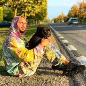 Dorian Popa Instagram - vreti sa scoata CHELUTU inca o PIESAAA ⁉️
