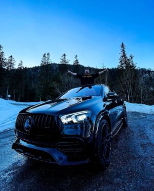 Dorian Popa Instagram - 24H in MASINA aka CEL MAI GREU CHALLENGE pe care l'am facut pana acum 😳
cine a vazut VLOG'ul ⁉️👀