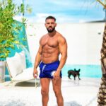 Dorian Popa Instagram - BOOM 💦 ------------------------------------------------- #summer #poolday #summervibes #splash #hot