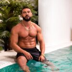Dorian Popa Instagram - SUMMER VIBES 👅 -------------------------------------------------------- #summervibes #spaday #seaside #summertime #pooltime