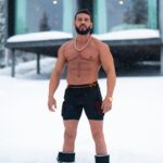 Dorian Popa Instagram - WAKE UP call 📞 -------------------------------------------------- @arctictreehousehotel #lapland #travel #traveldiaries #snowday #icechallenge 🥶 Arctic TreeHouse Hotel