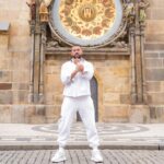 Dorian Popa Instagram - cat e CEASU' ⁉️ Prague, Czech Republic