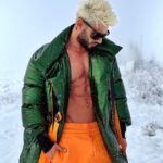 Dorian Popa Instagram - sa ma fac iar BLOND ⁉️🤔